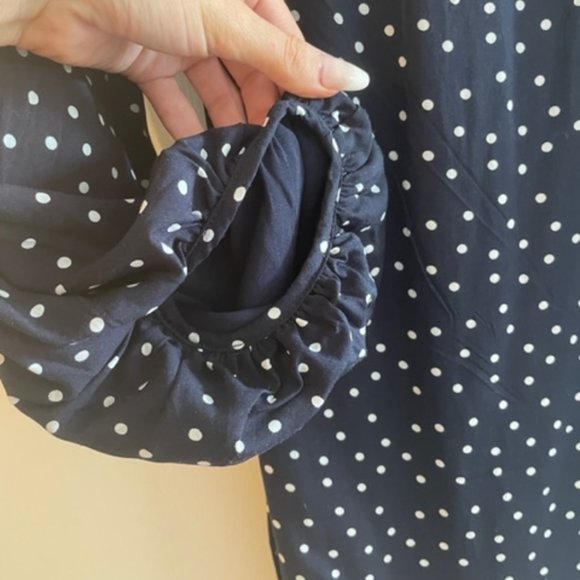 Urban Outfitters Bardot Off-The-Shoulder Dress Navy Polka XS Like New! - Picture 5 of 7